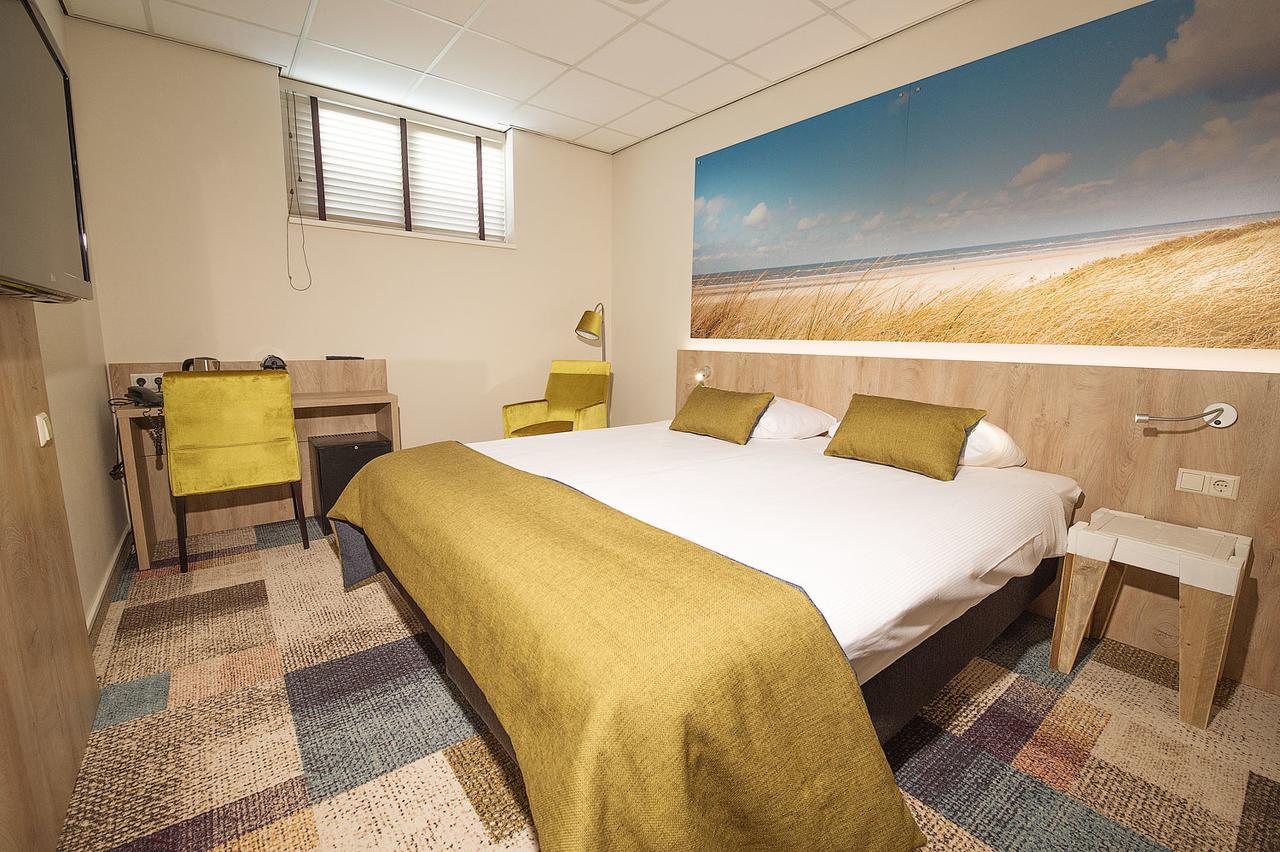 Hotel Bornholm West-Terschelling Exterior photo