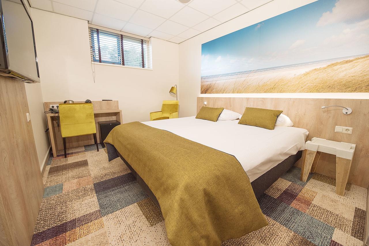 Hotel Bornholm West-Terschelling Exterior photo